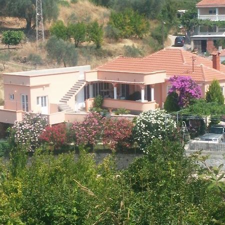 Ferienwohnung Guest'S House "Lindi&Roni" Ulcinj Zimmer foto